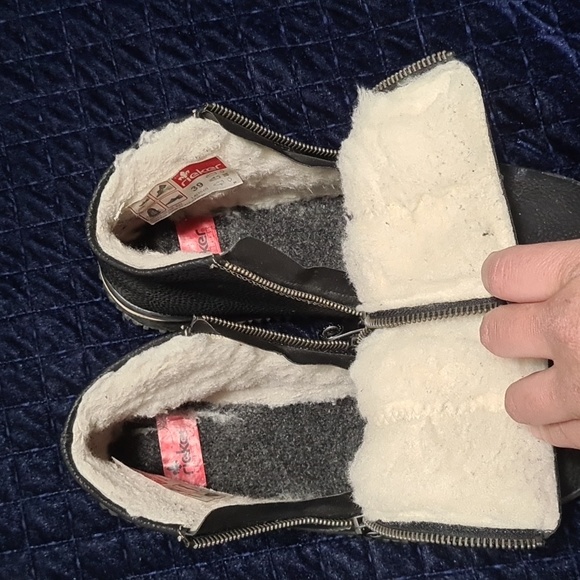 Womens Rieker L4270 Oberursel Short Black Leather Boot size 39 - Picture 4 of 9